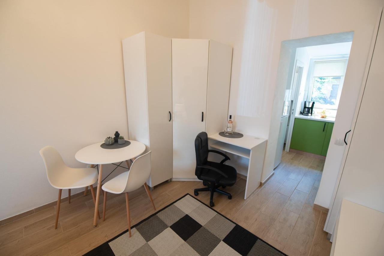 Central Bright Apartment Kolozsvár Kültér fotó